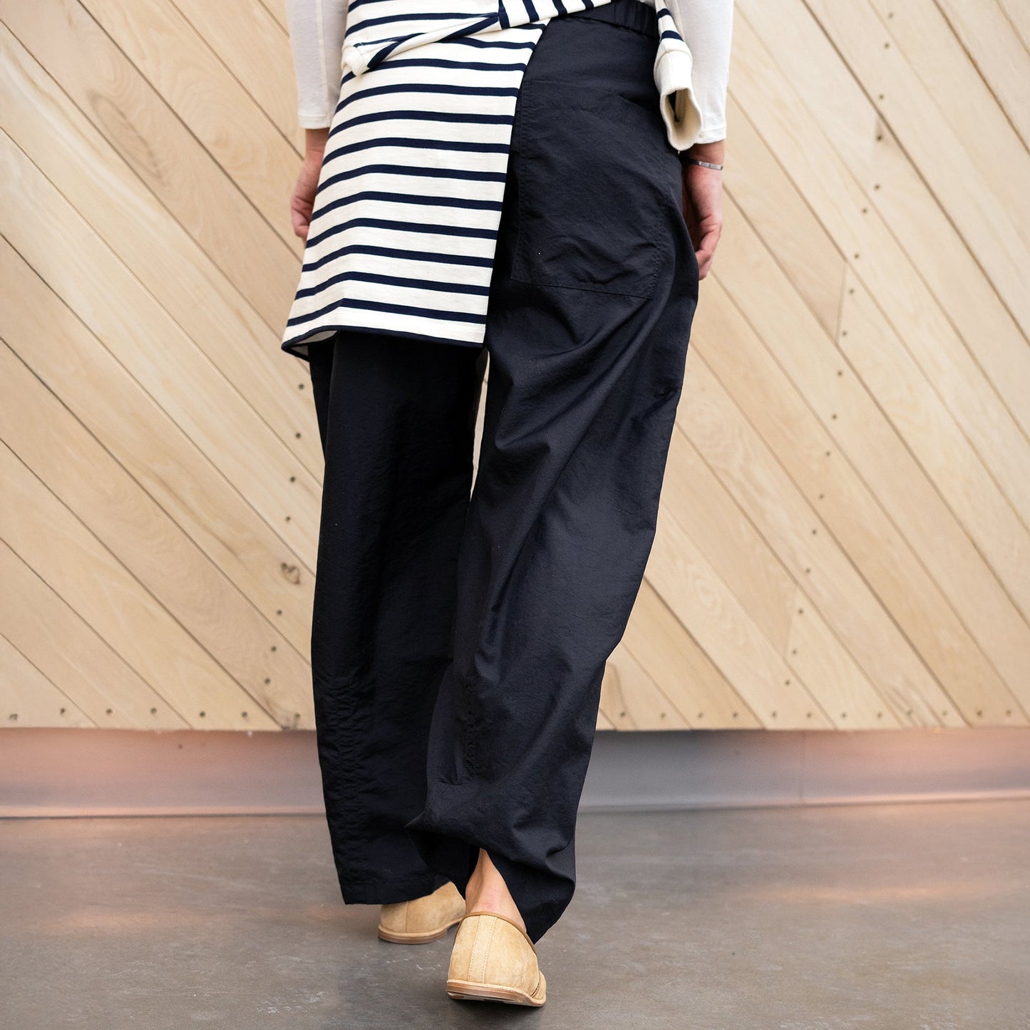 Crispy Nylon Winslow Pant in Black