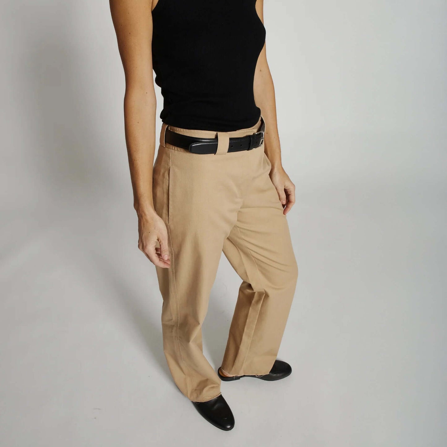Nessa Straight Leg Pant in Khaki