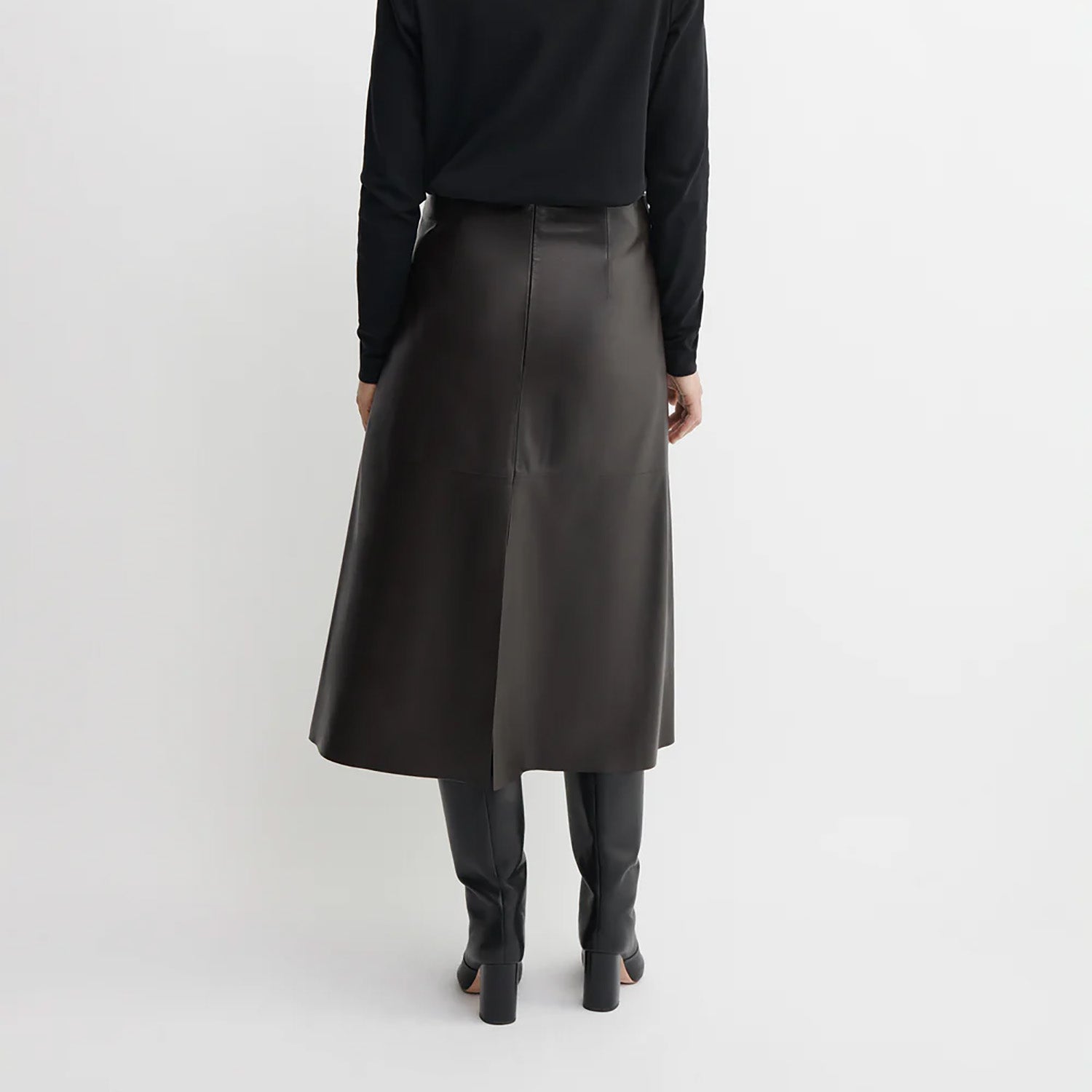 Philipa Leather Skirt in Mud Brown