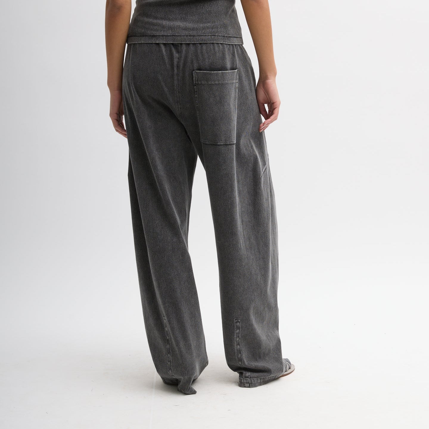 Knit Winslow Pant in Black Stretch Denim