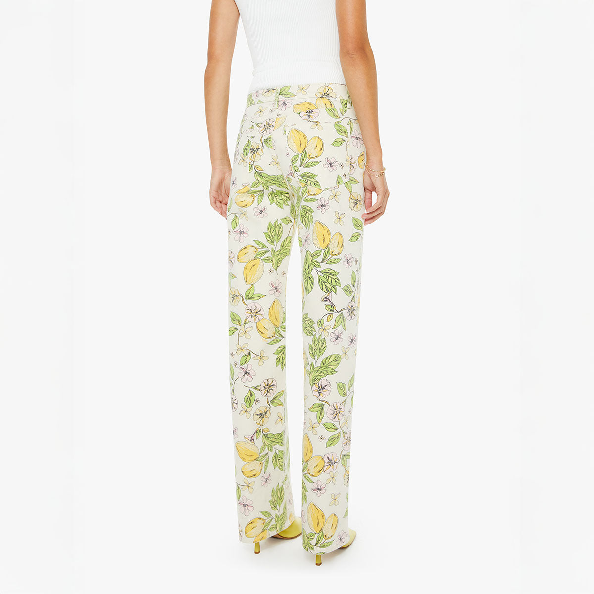 The Kick It in Lemonade Stand