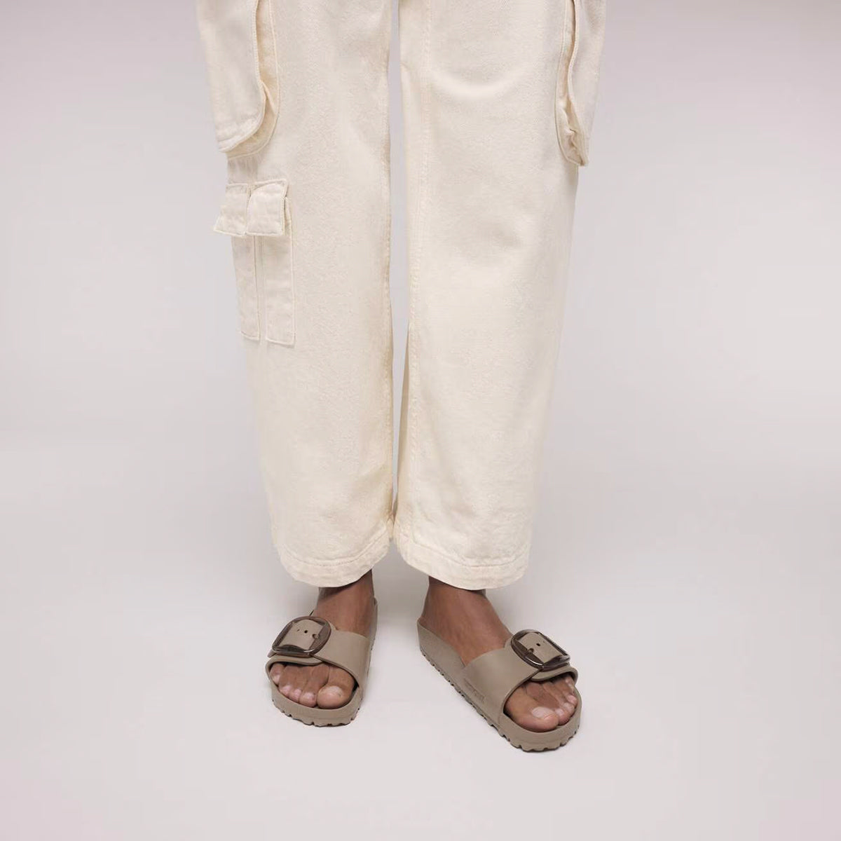 Madrid Big Buckle EVA in Gray Taupe