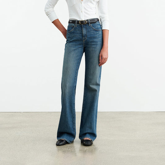 Celia Flare Jean in Classic Wash