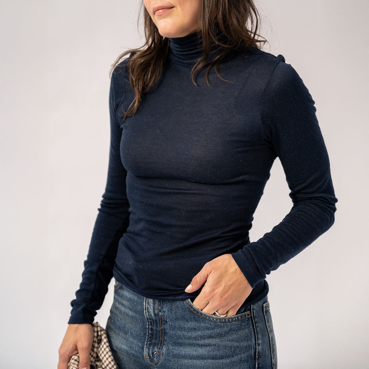 Cashmere Turtleneck in Navy