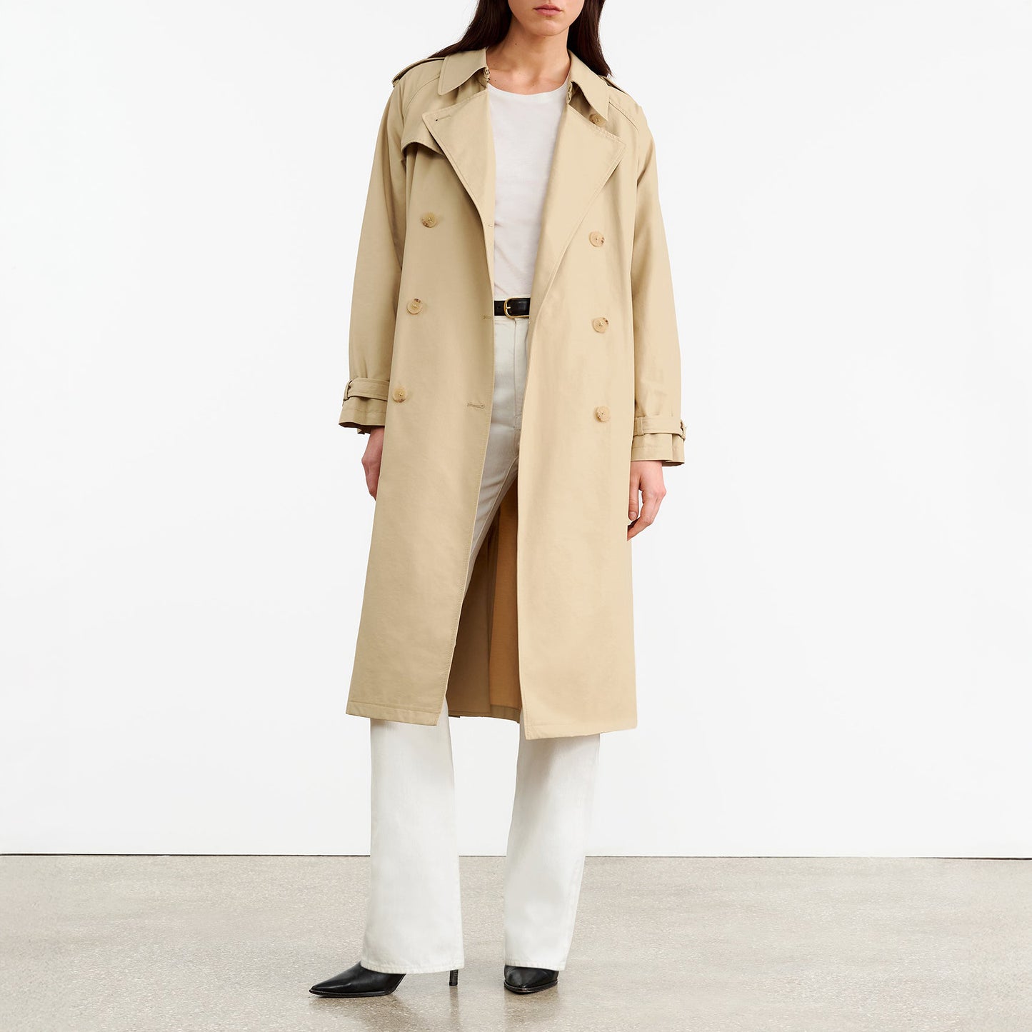 Tanner Trench Coat in Khaki