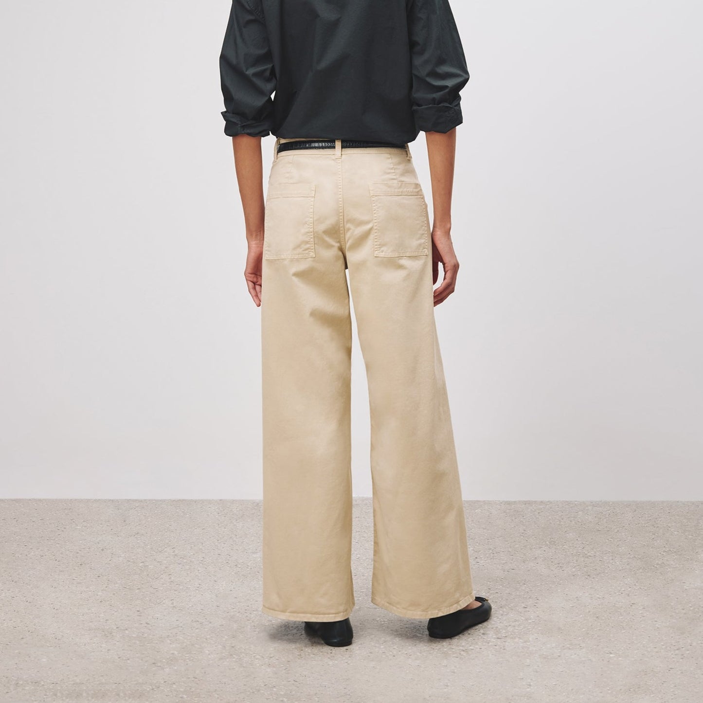 Megan Twill Pant in Sandstone