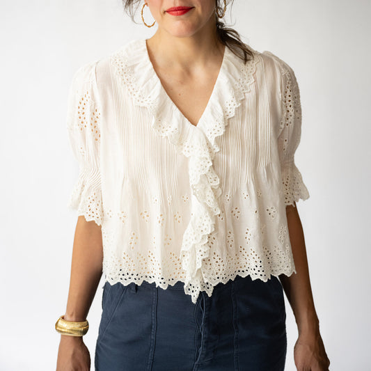 Henri Top in Salt Eyelet