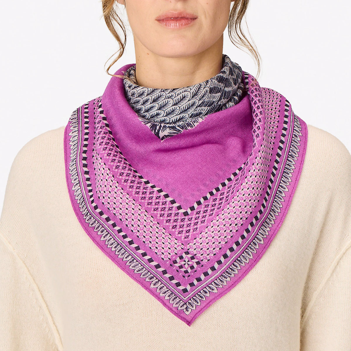 Chouette Scarf in Purple