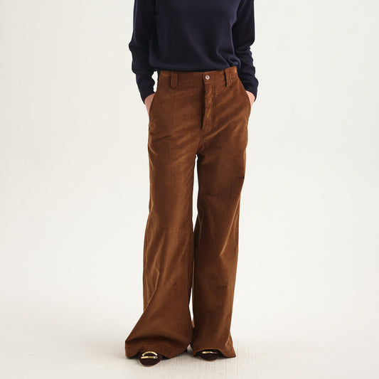 Off Duty Trouser in Camel Corduroy