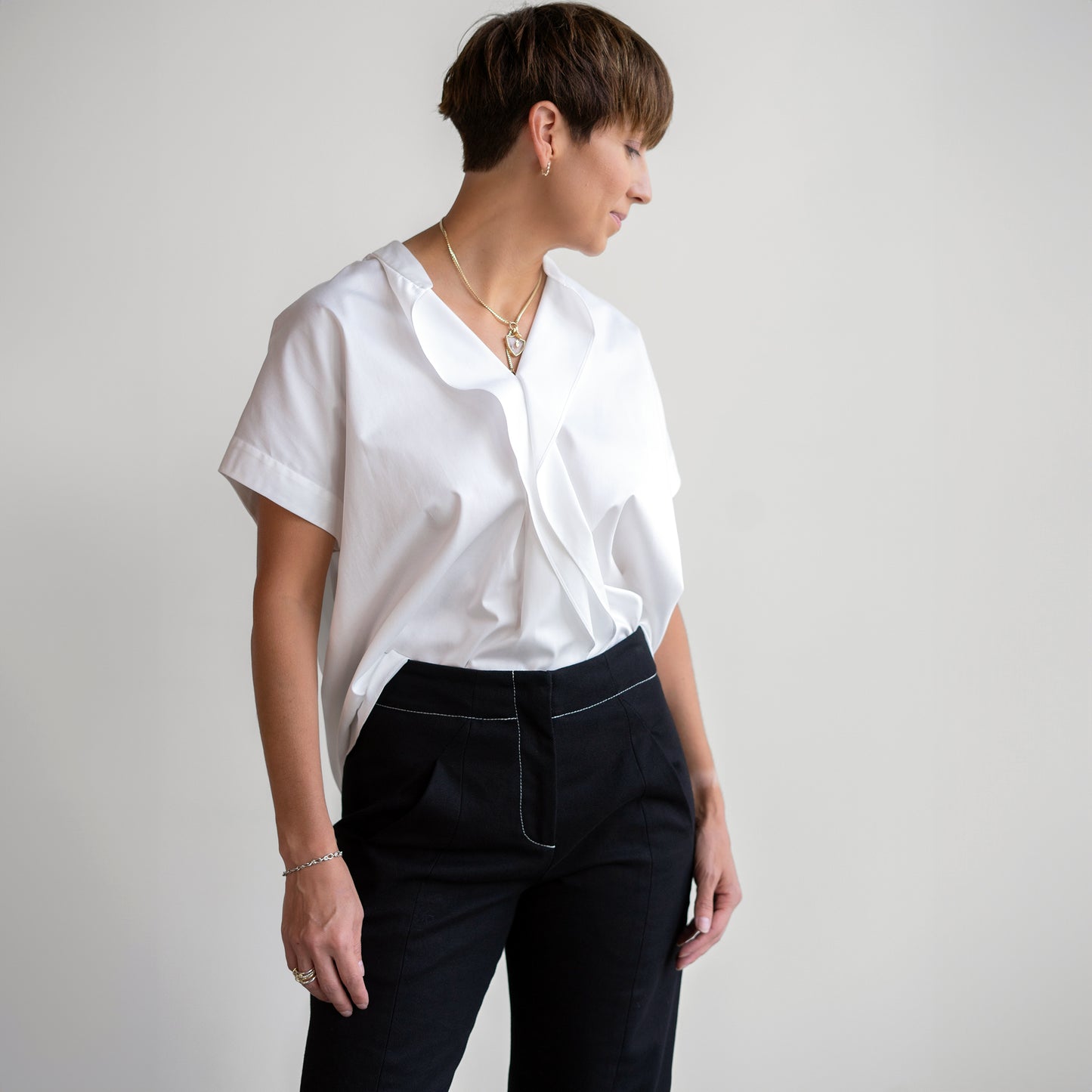 Fin Gaban Shirt in Chalk White