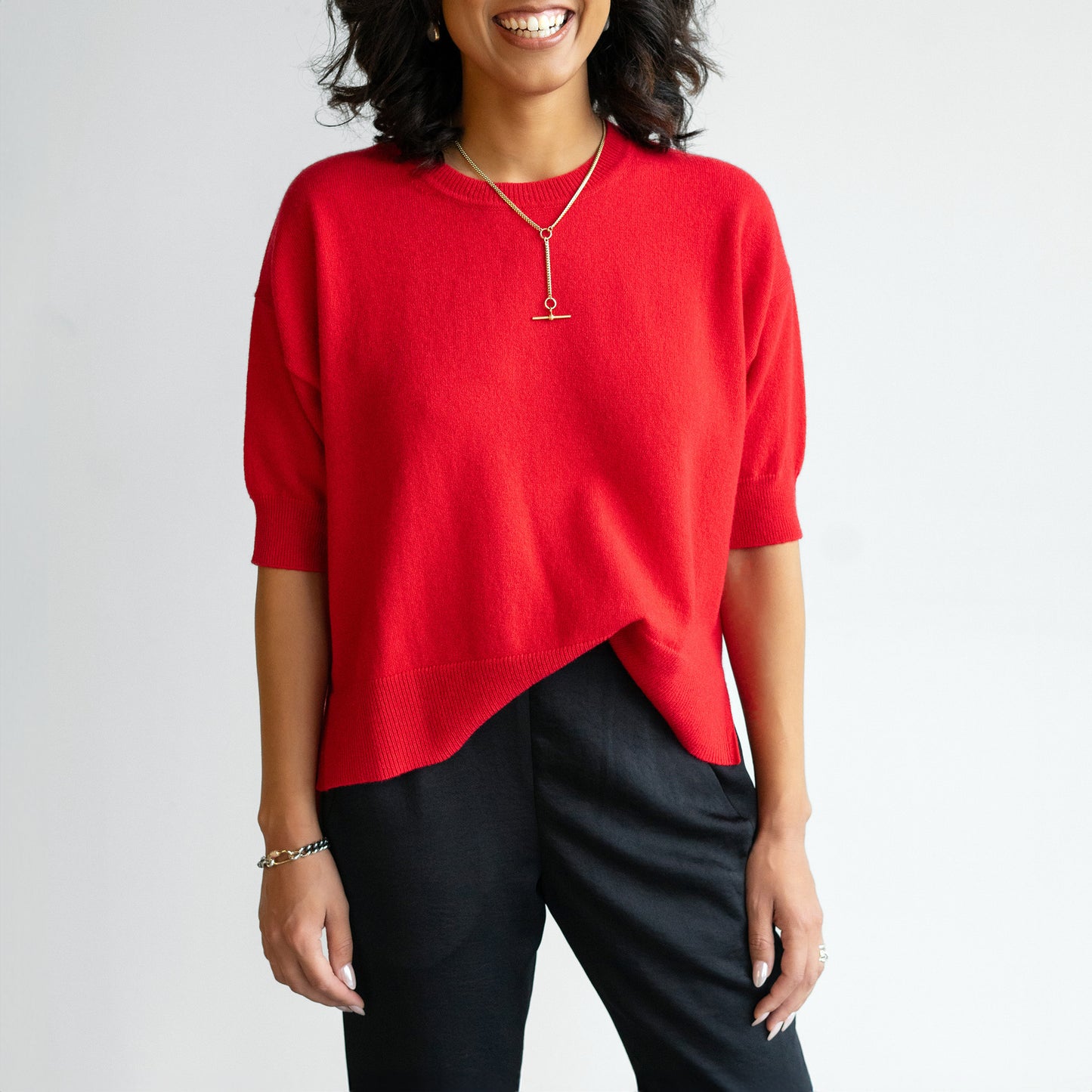 Short Sleeve Cashmere Sweater in Red