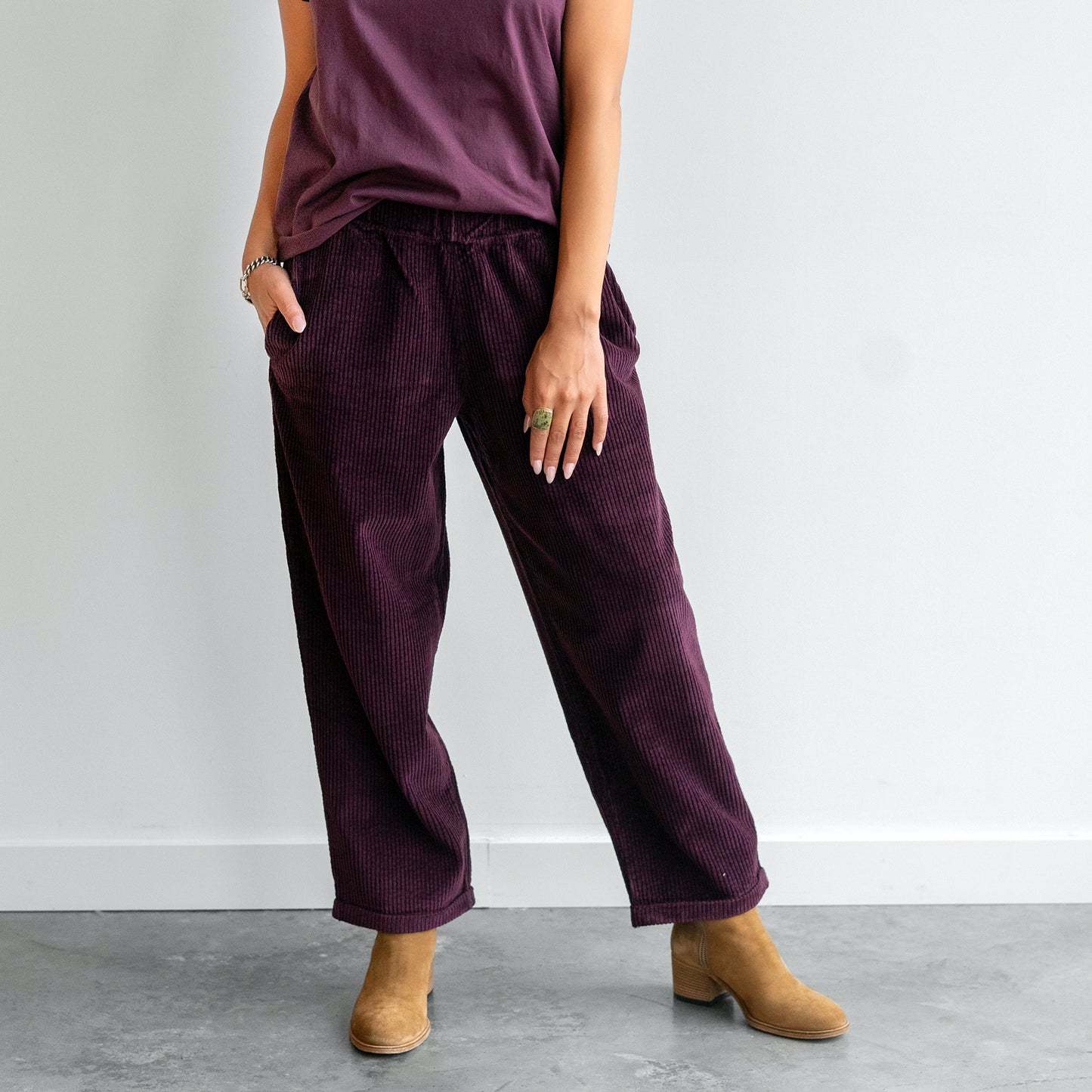 Paride Corduroy Pant in Morgon Purple