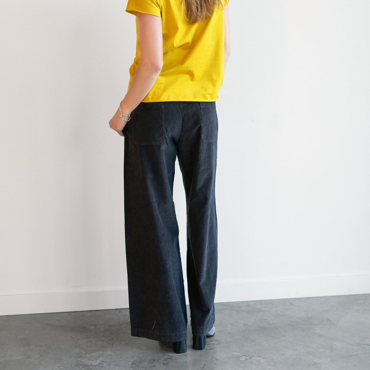 Diana Corduroy Pant in Bark