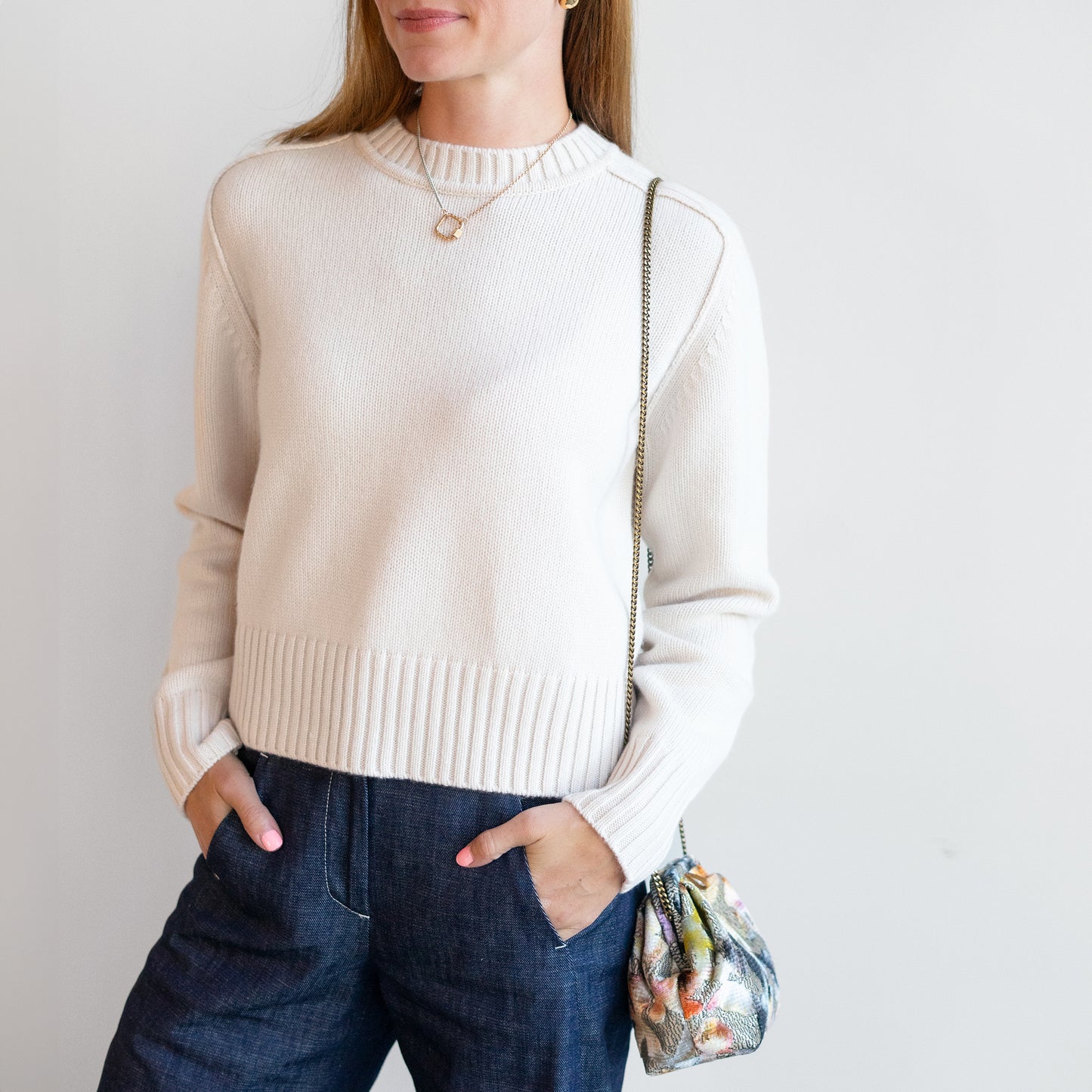 Tatum Cashmere Crew in Cream