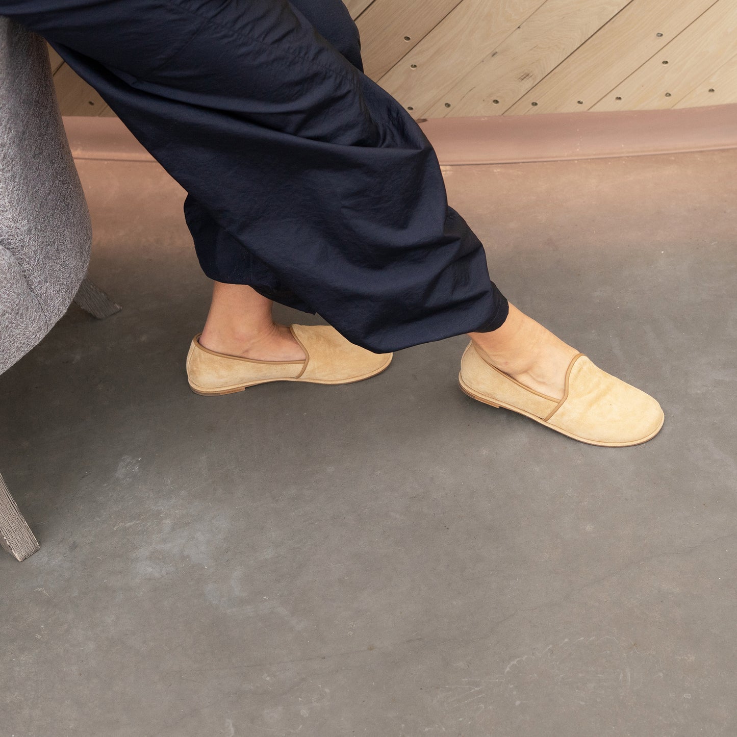 Cigar Flats in Sand Suede