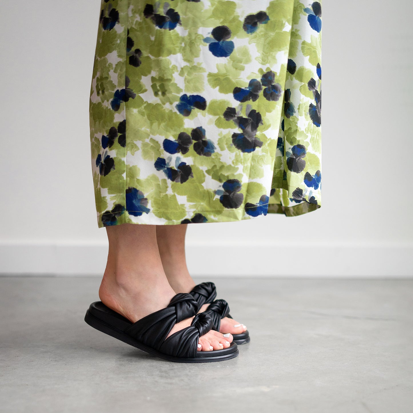 Dalis Dress in Lime Blue Camellia