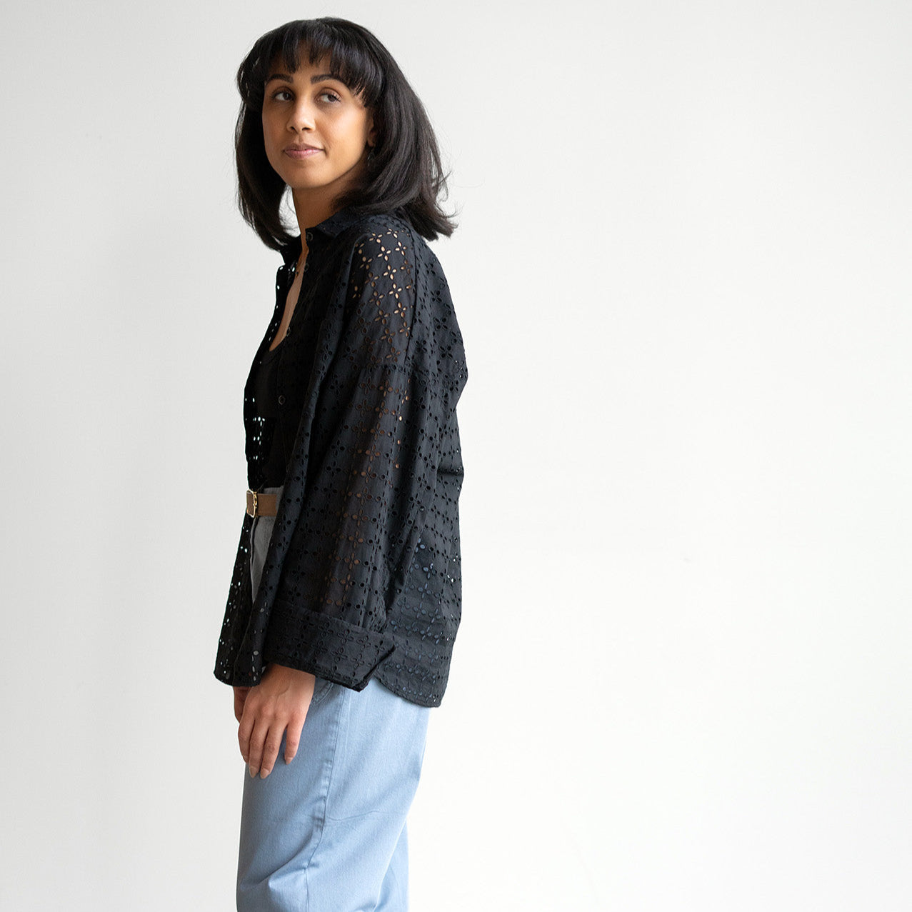 Amanda Eyelet Shirt in Nero