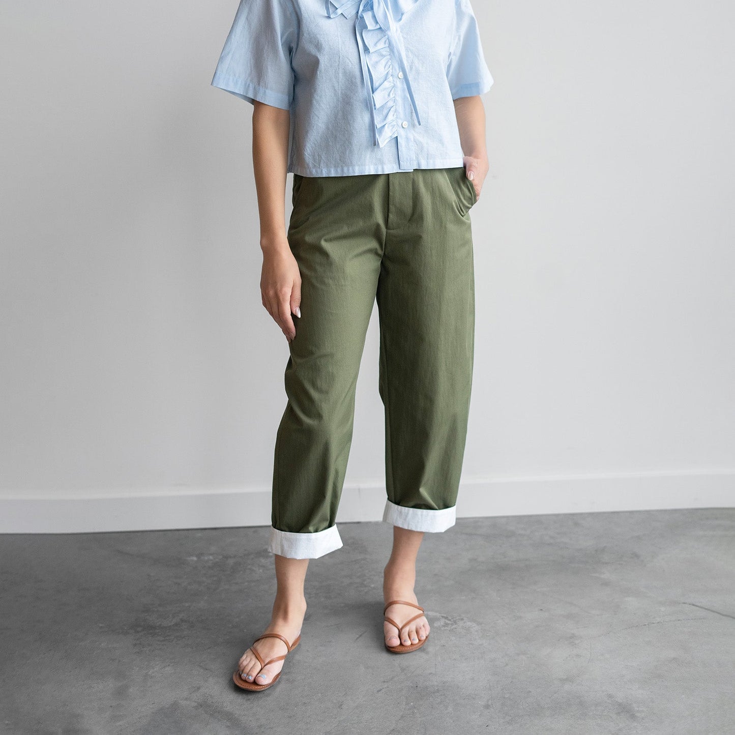 Molly Cuffed Trouser in Khaki Green
