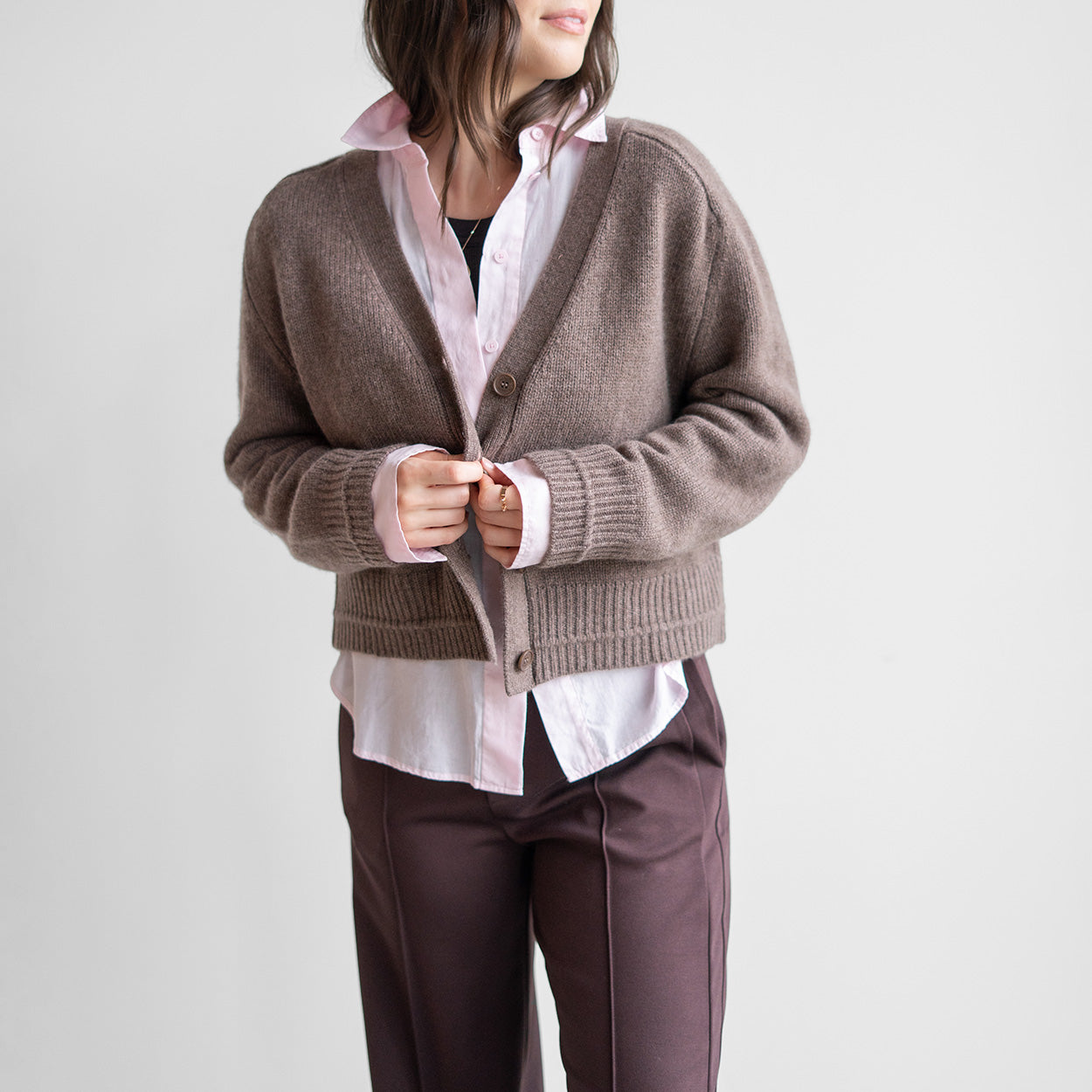 Rae Cropped Cardigan in Swiss Brown