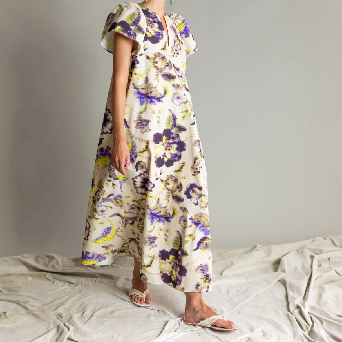 Ruffle Sleeve Printed Dress in Violet