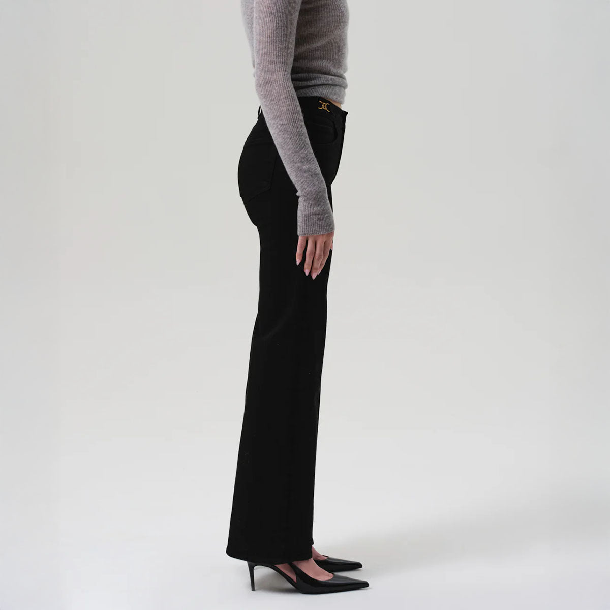 Kimberly Flare in Rich Black