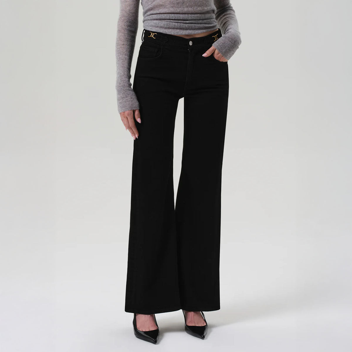 Kimberly Flare in Rich Black