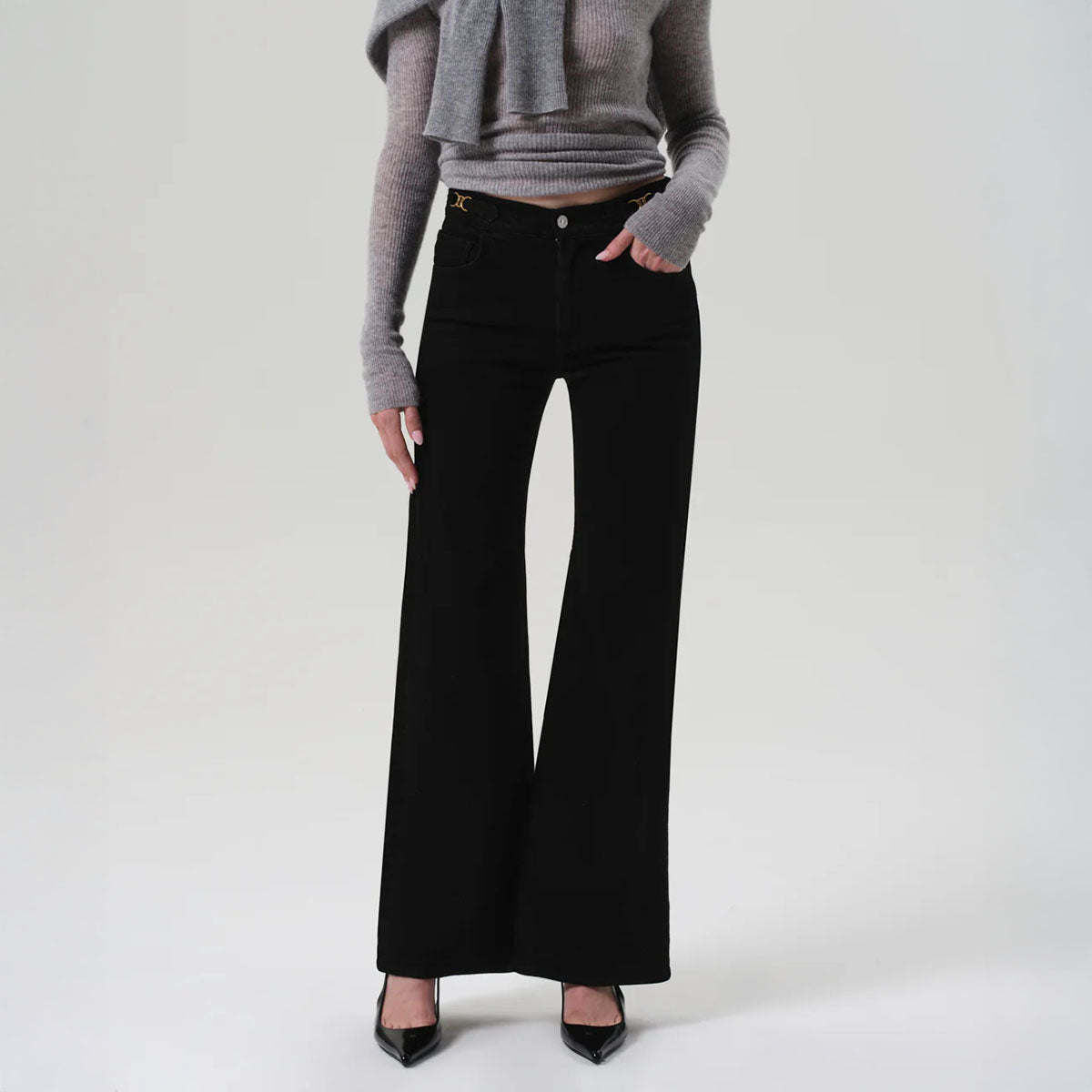 Kimberly Flare in Rich Black