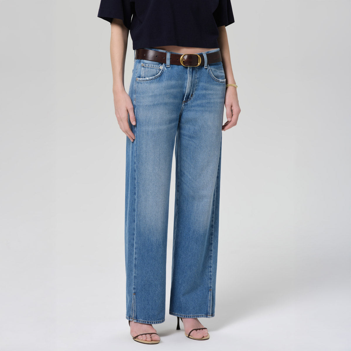 Track Jean in Solstice