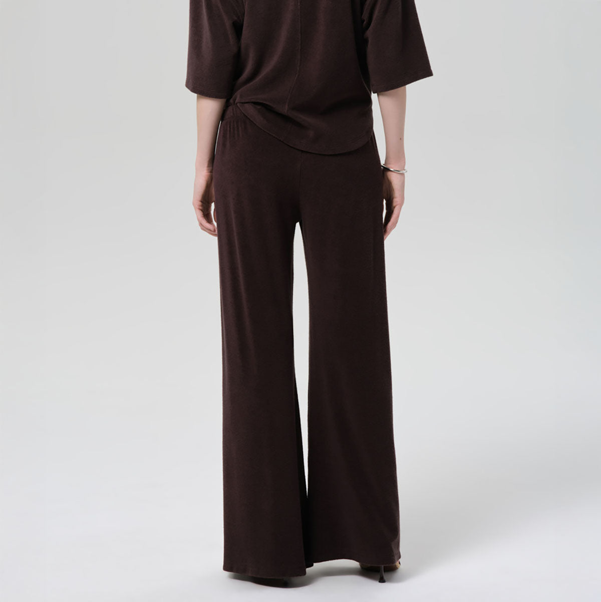 Nora Pull-On Pant in Chocolate