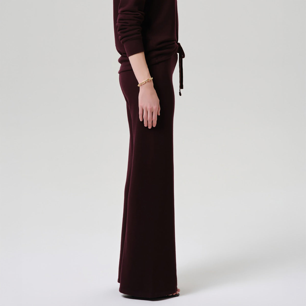 Nora Pull On Pant in Mahogany