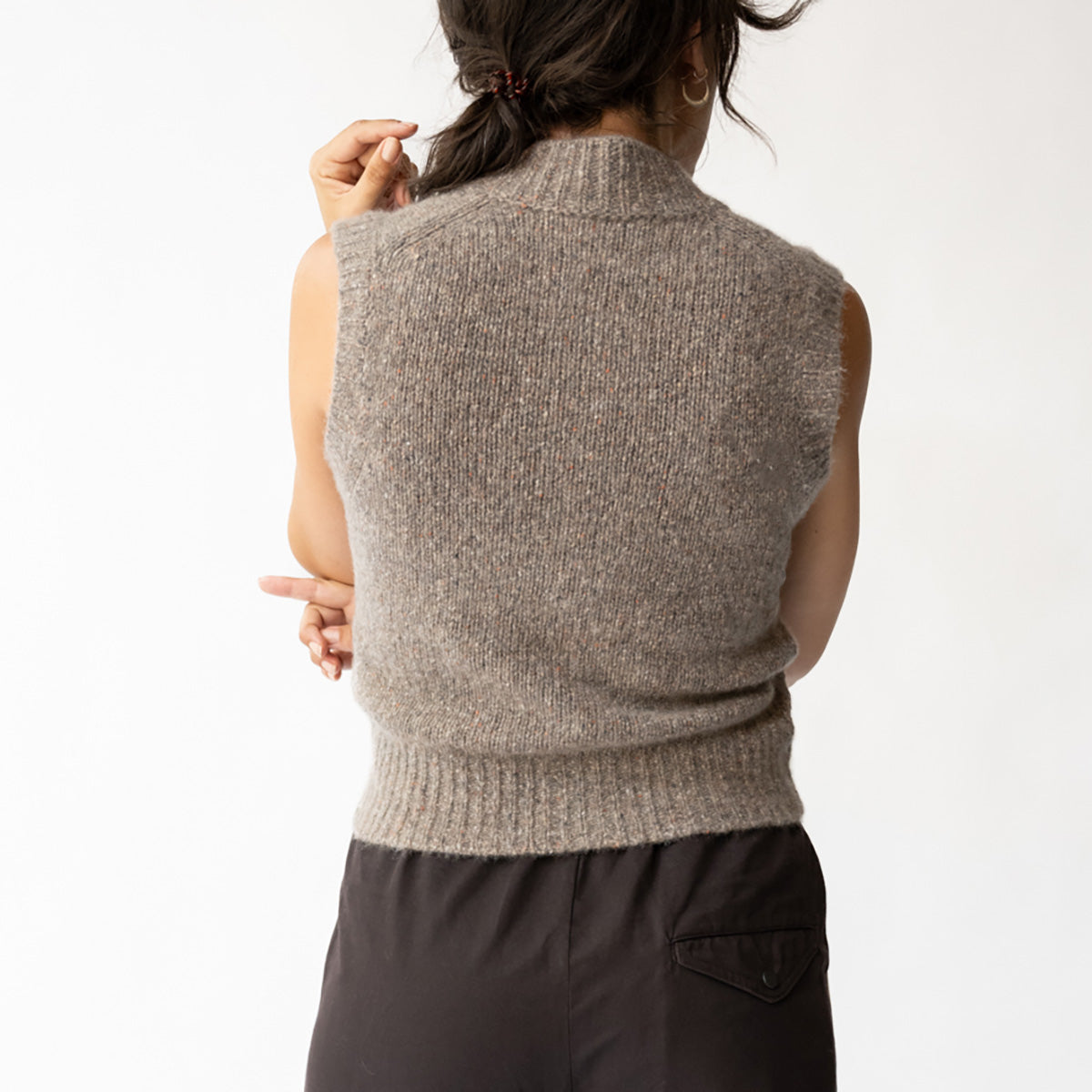 Mockneck Vest in Fresh Pepper Melange