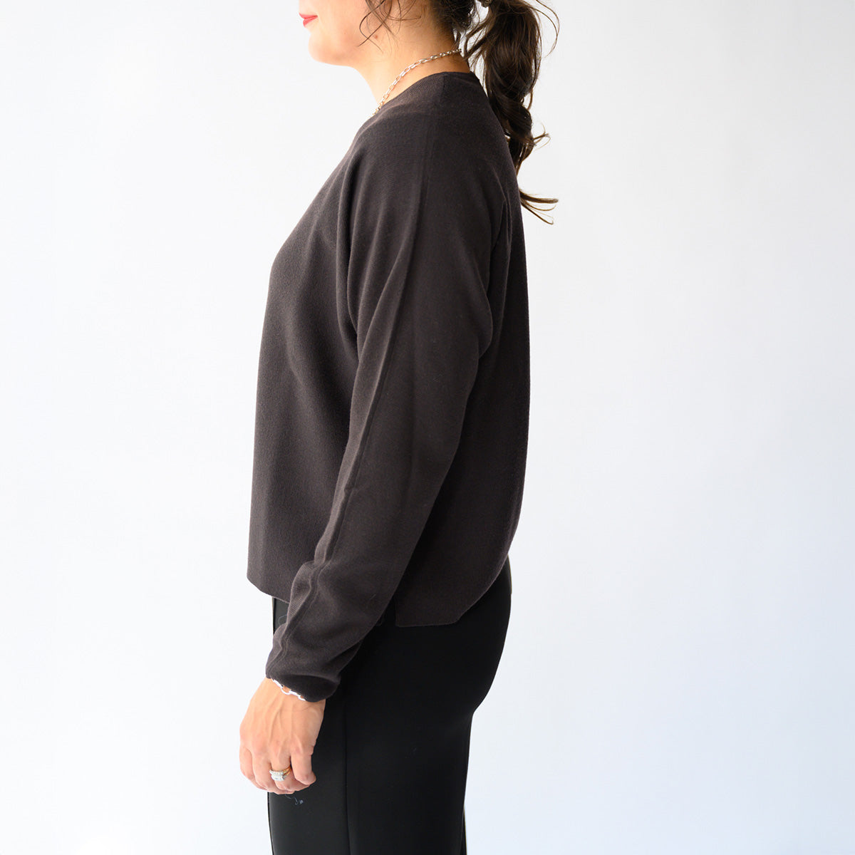Relaxed Crewneck Sweater in Melasse