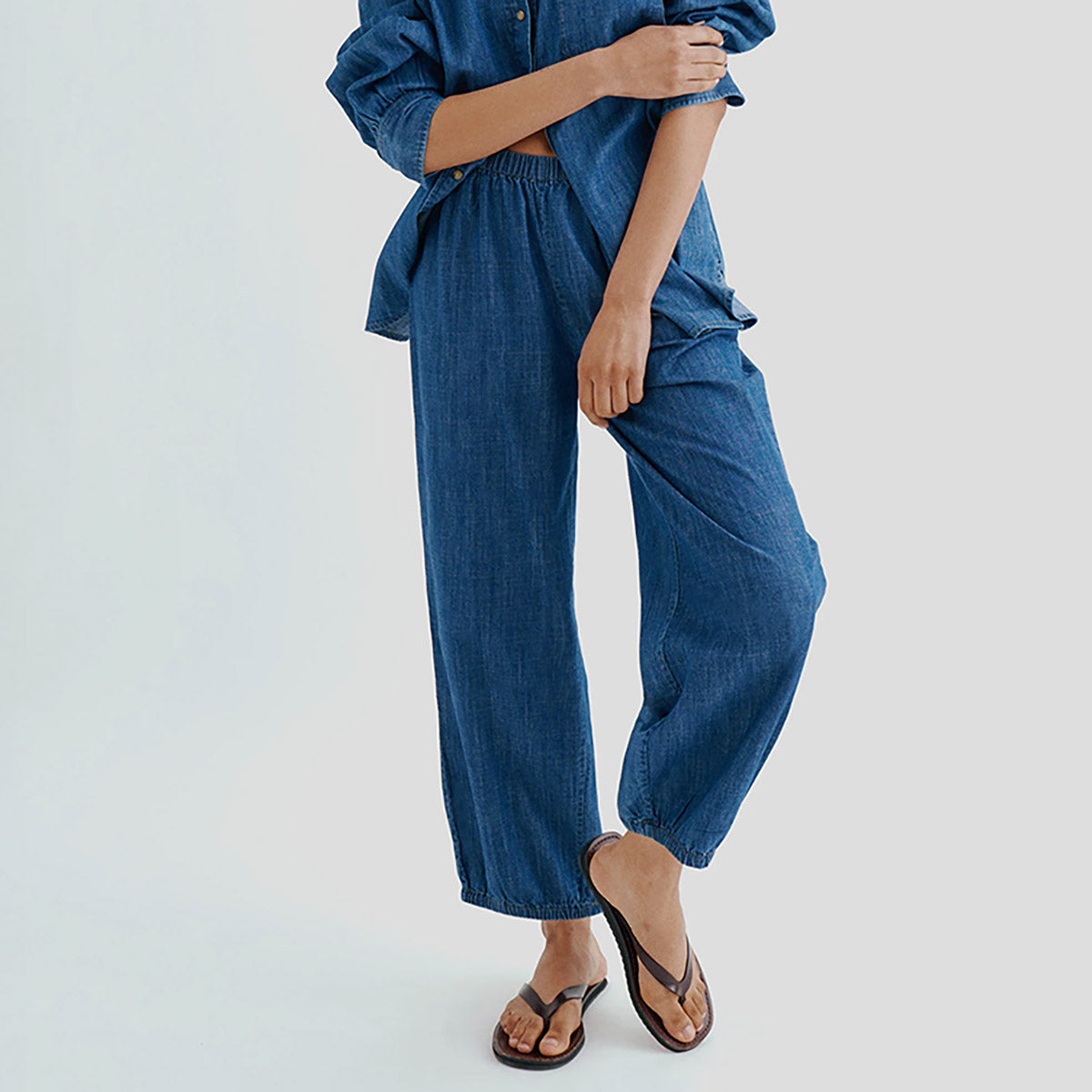 Delos Pant in Aegean