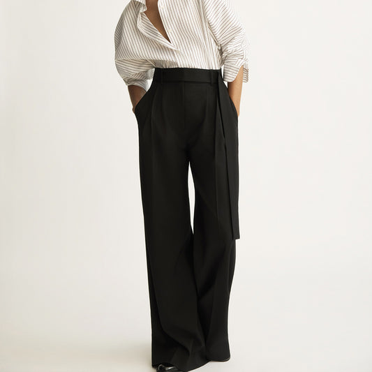 Heath Barrel Trouser in Black