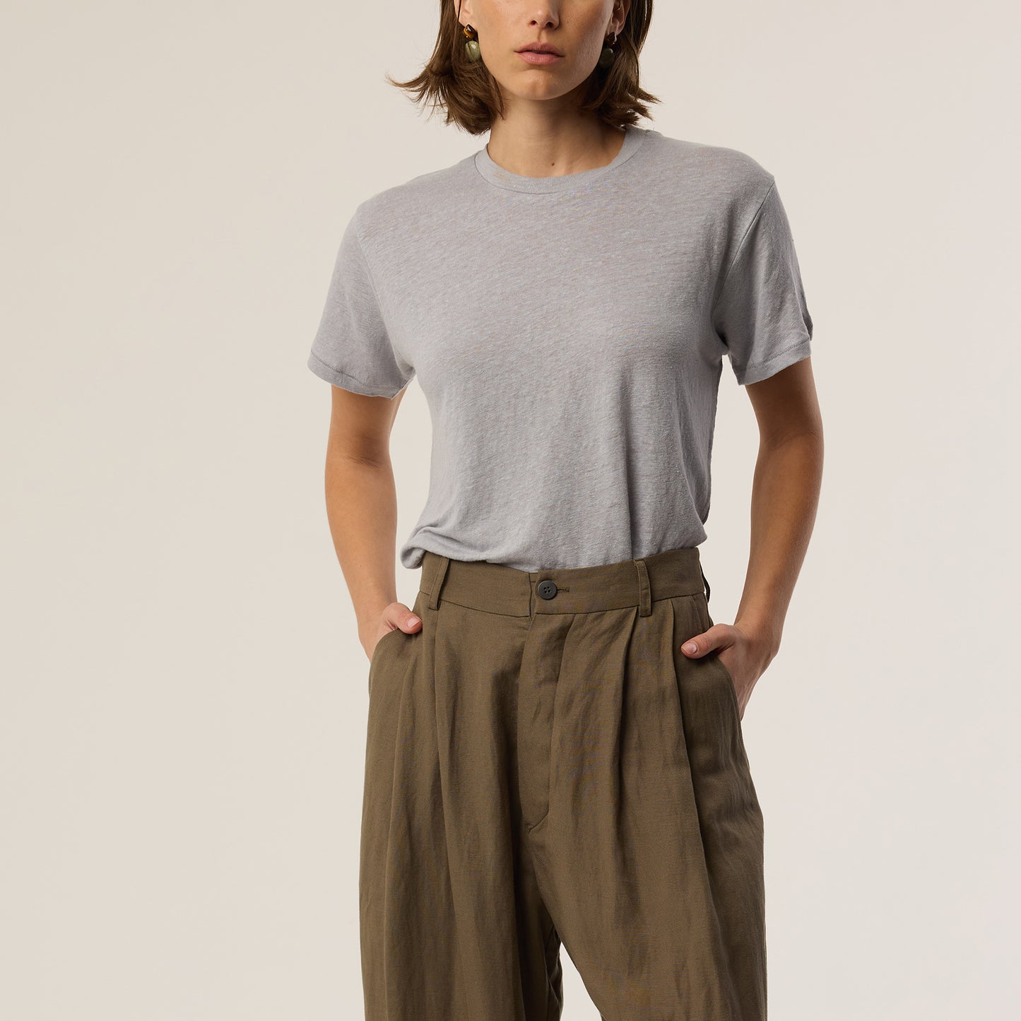 Chameleon Tee in Cement Linen