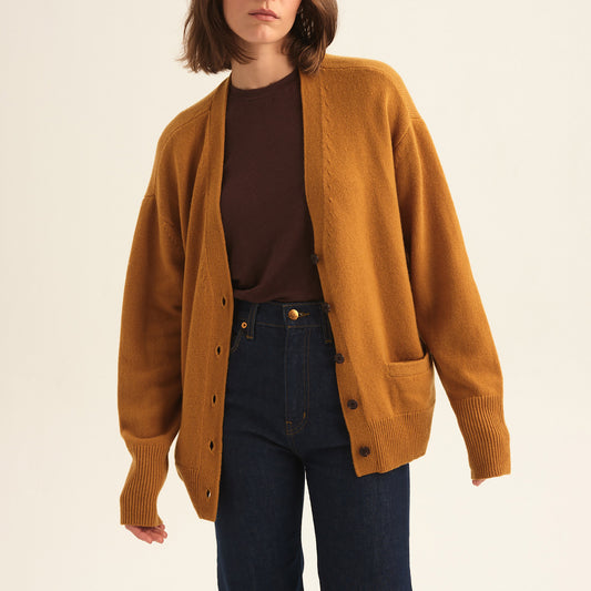 Welt Pocket Cardigan in Gold