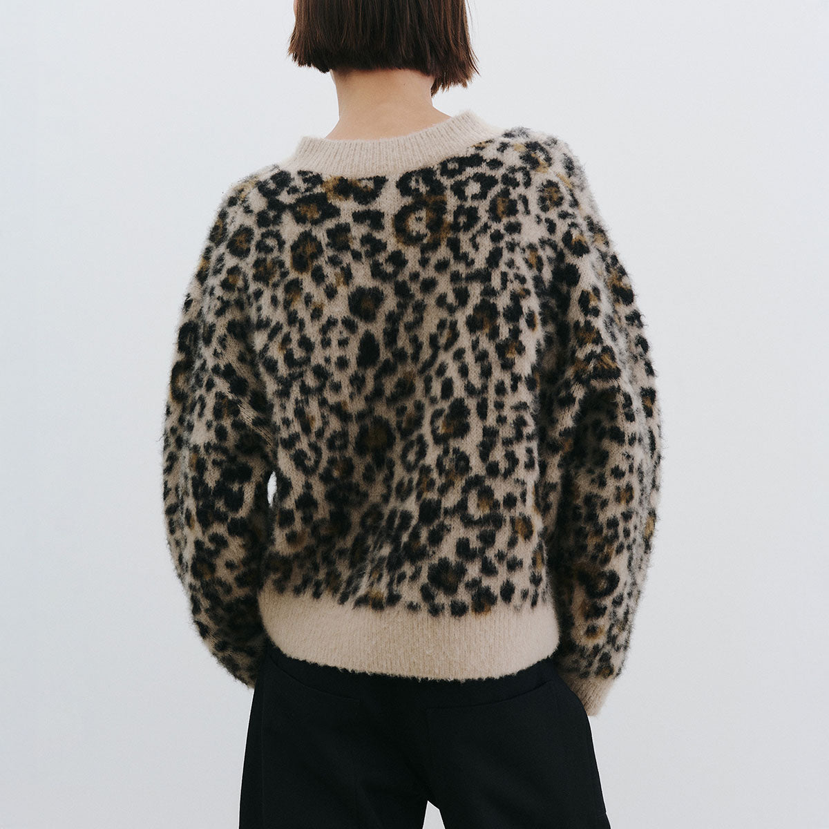Zamira Sweater in Jute Leopard