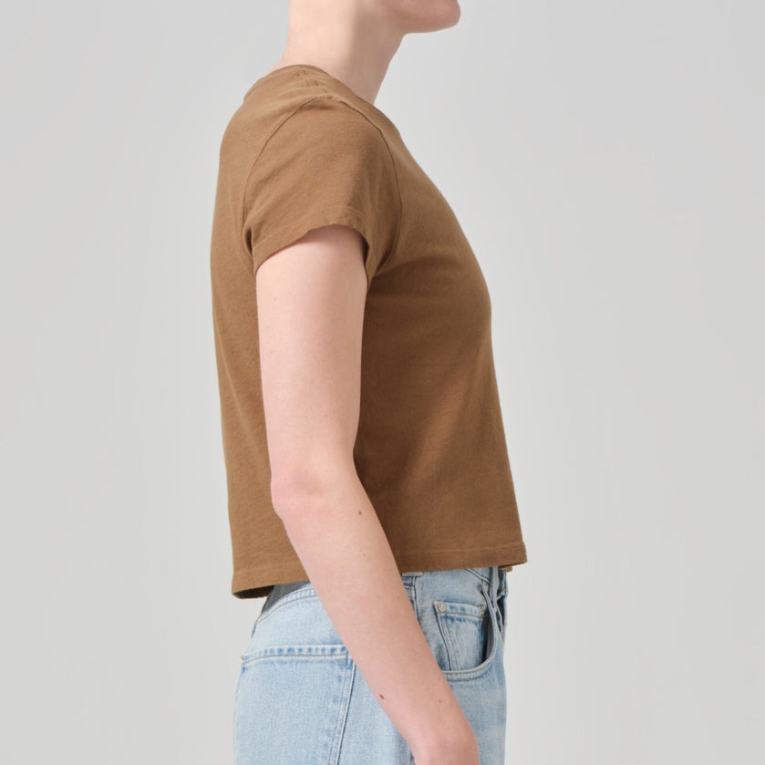 Kyle Short Sleeve Tee in Sandie