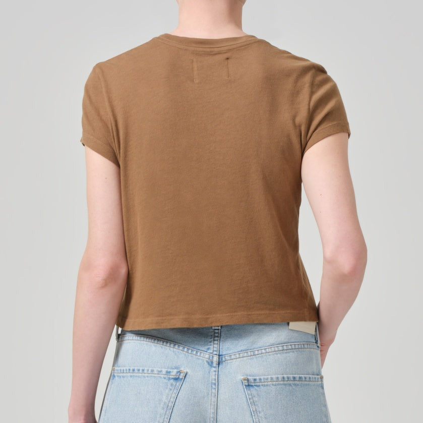 Kyle Short Sleeve Tee in Sandie