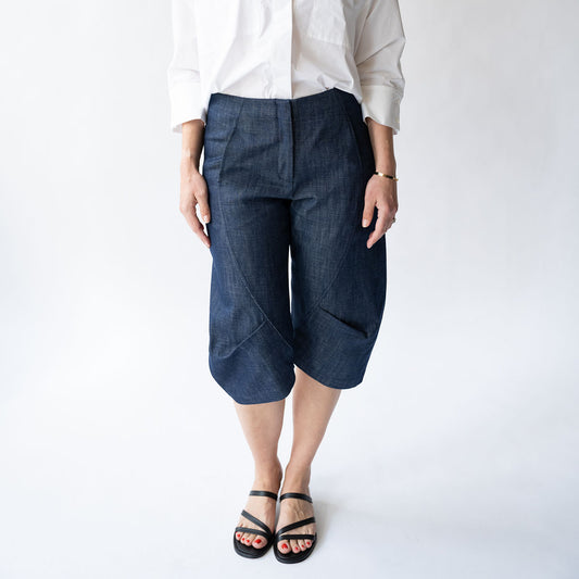 Beetle Short in Indigo