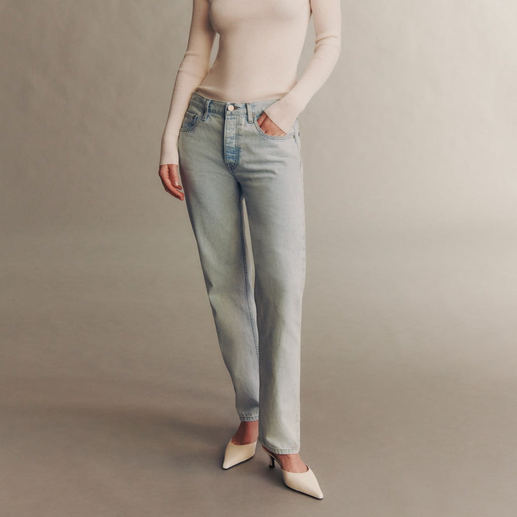 Soda Pop Jean in Light Wash