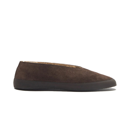 Apres Ski in Brown Shearling