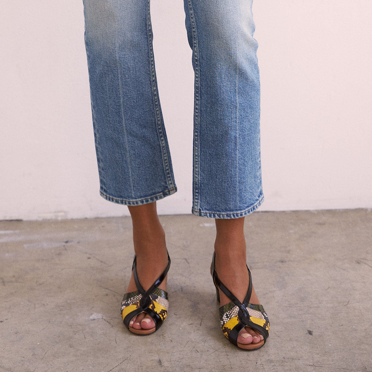 Archive Heel in Citrus Snake