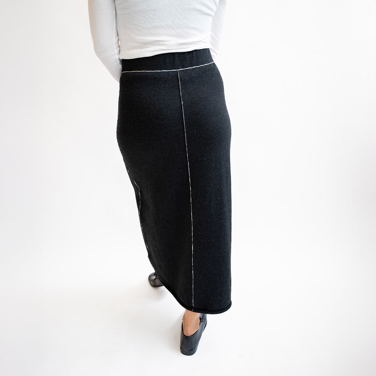 Stitch Skirt in Black Melange