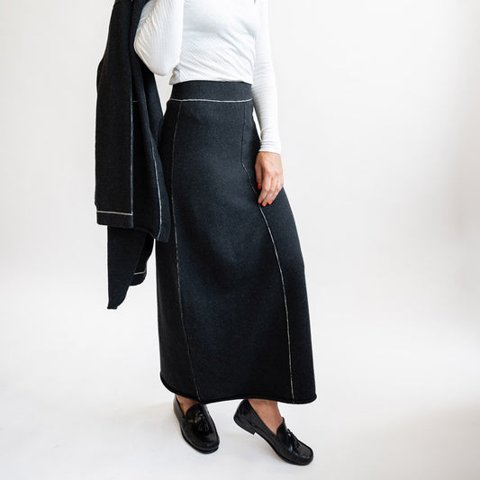 Stitch Skirt in Black Melange