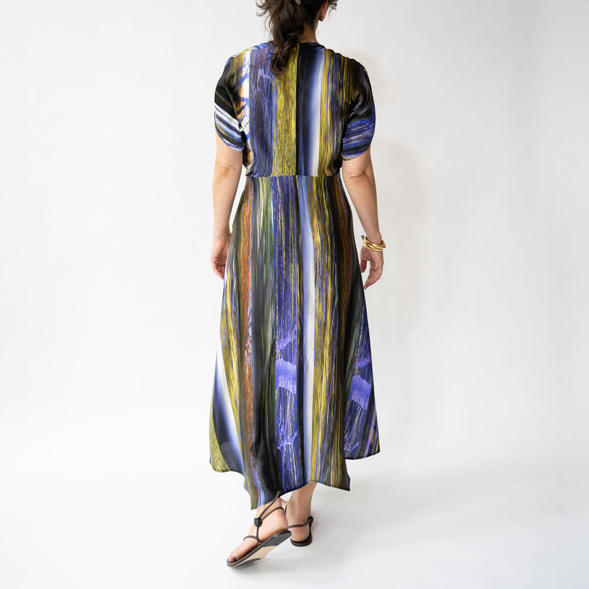 Long Aki Wave Dress in Multi