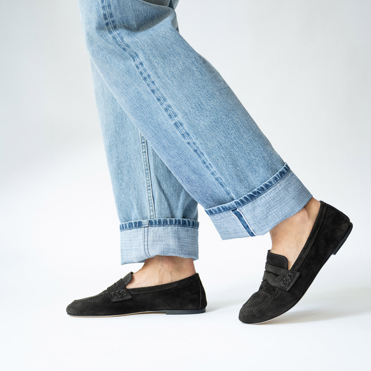 Balla Loafer in Espresso Suede