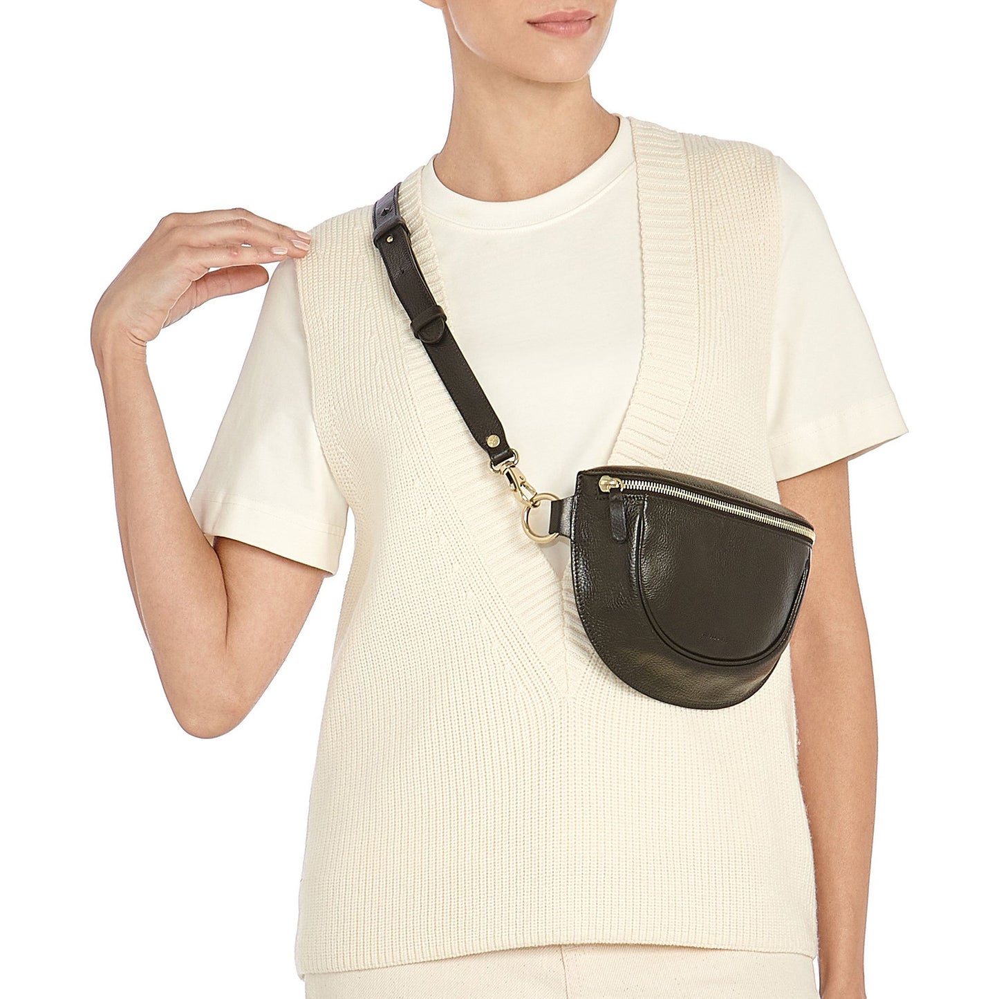 Oliveta Belt Bag in Black