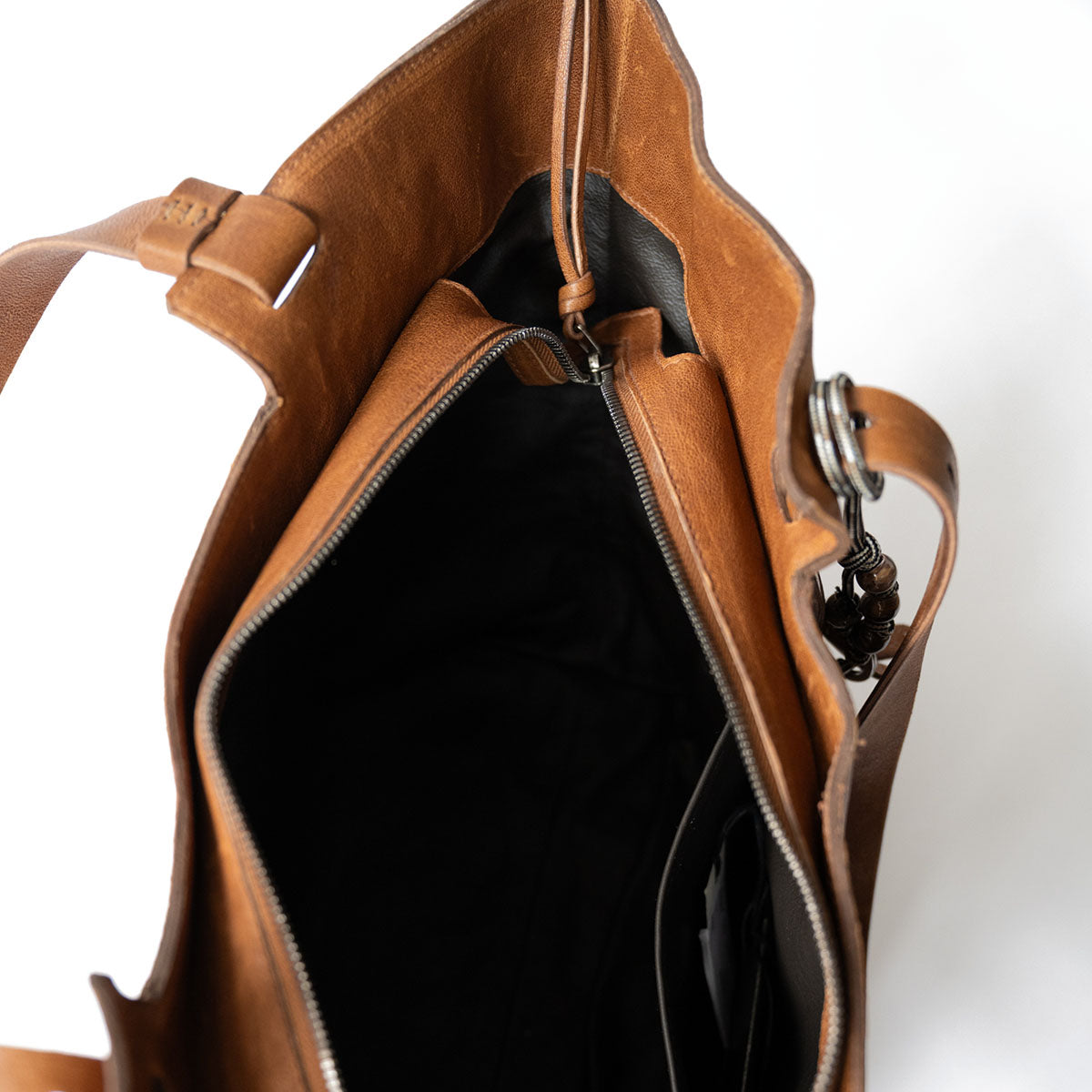 Betta Handbag in Cuoio