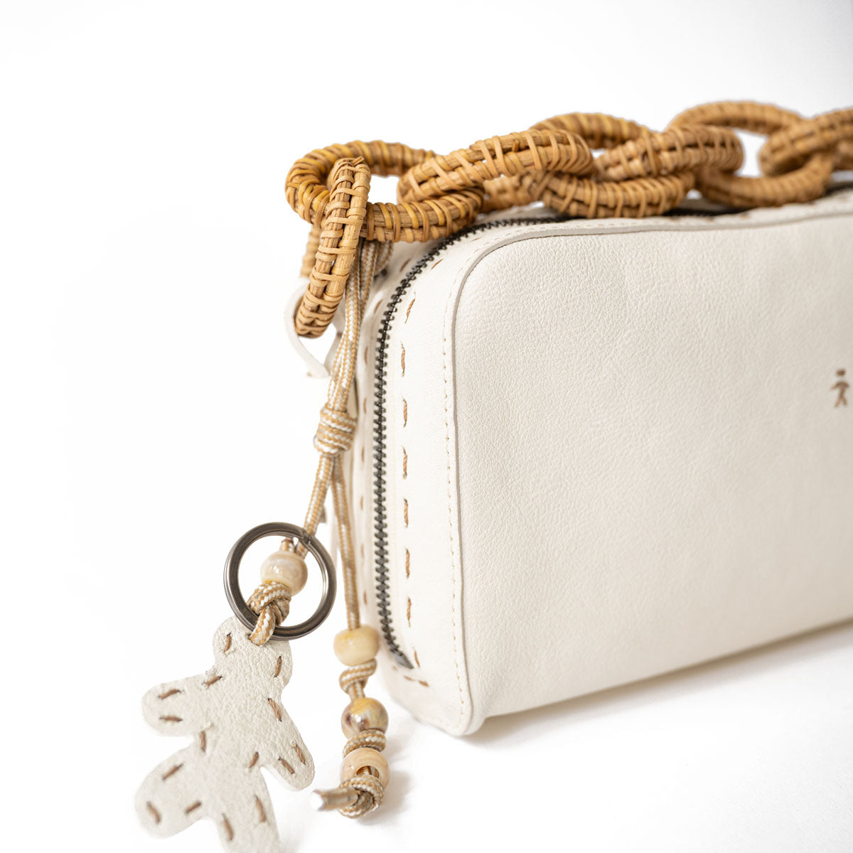 Box Catena Handbag in Gesso